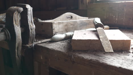 Carpenter-tools-on-wooden-work-table.-Close-up