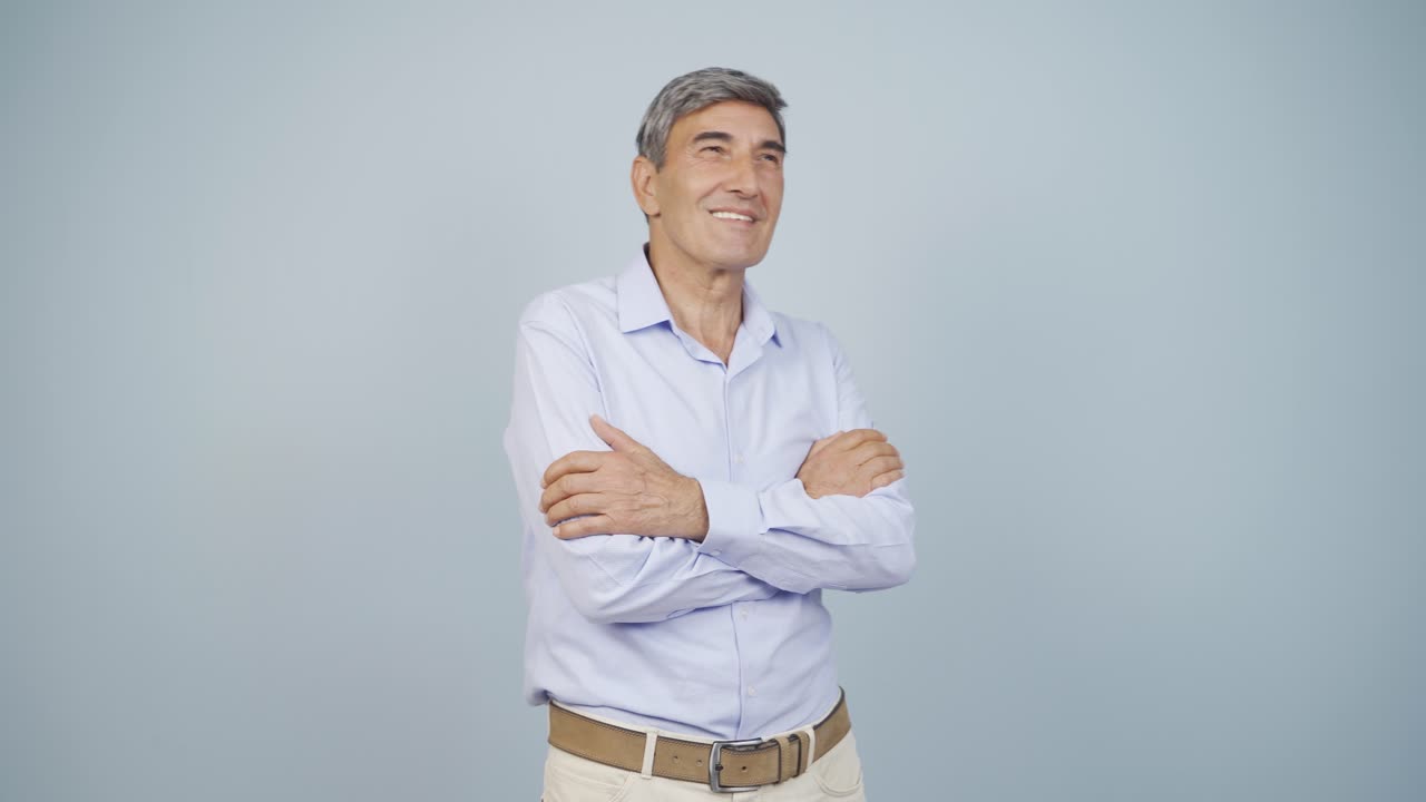 그  ⁇ 은이는 꿈을 꾸고 있어.