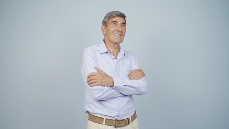 el viejo está soñando.