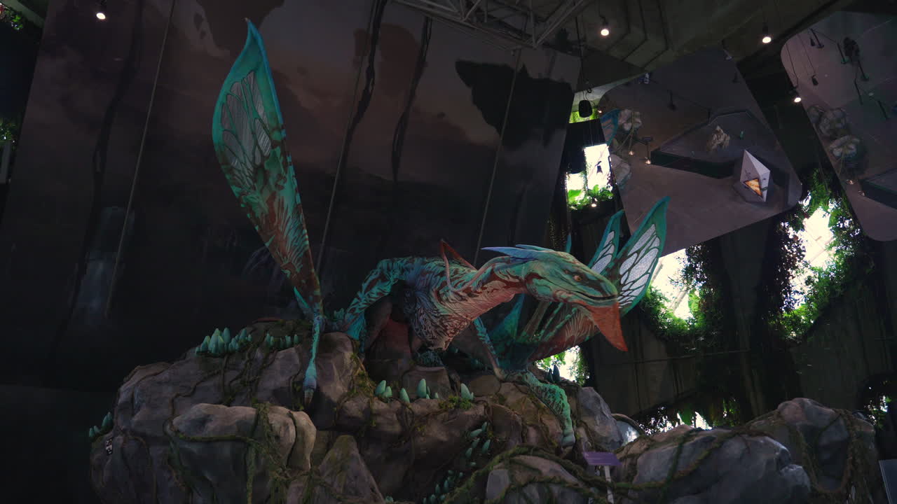 싱가포르의 만  ⁇ 의 정원에서 아바타 전시회