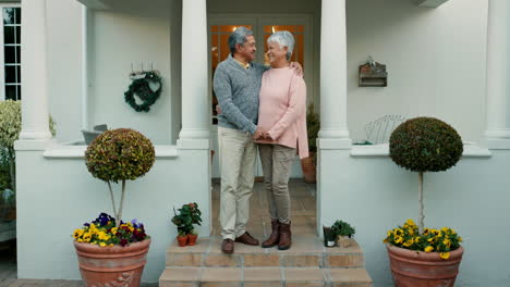 New-house,-elderly-couple-love