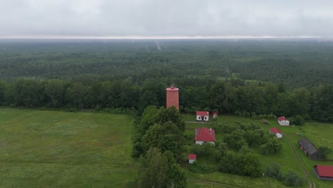 Slitere-Leuchtturm-In-Lettland