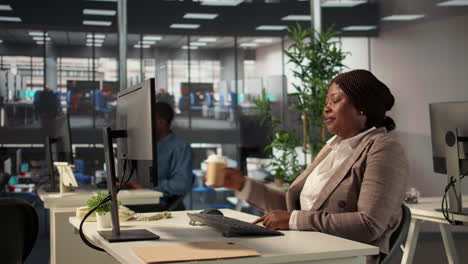 african american woman working in an office