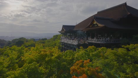 Toma-Del-Templo-Kiyomizu-Dera-Sobre-Un