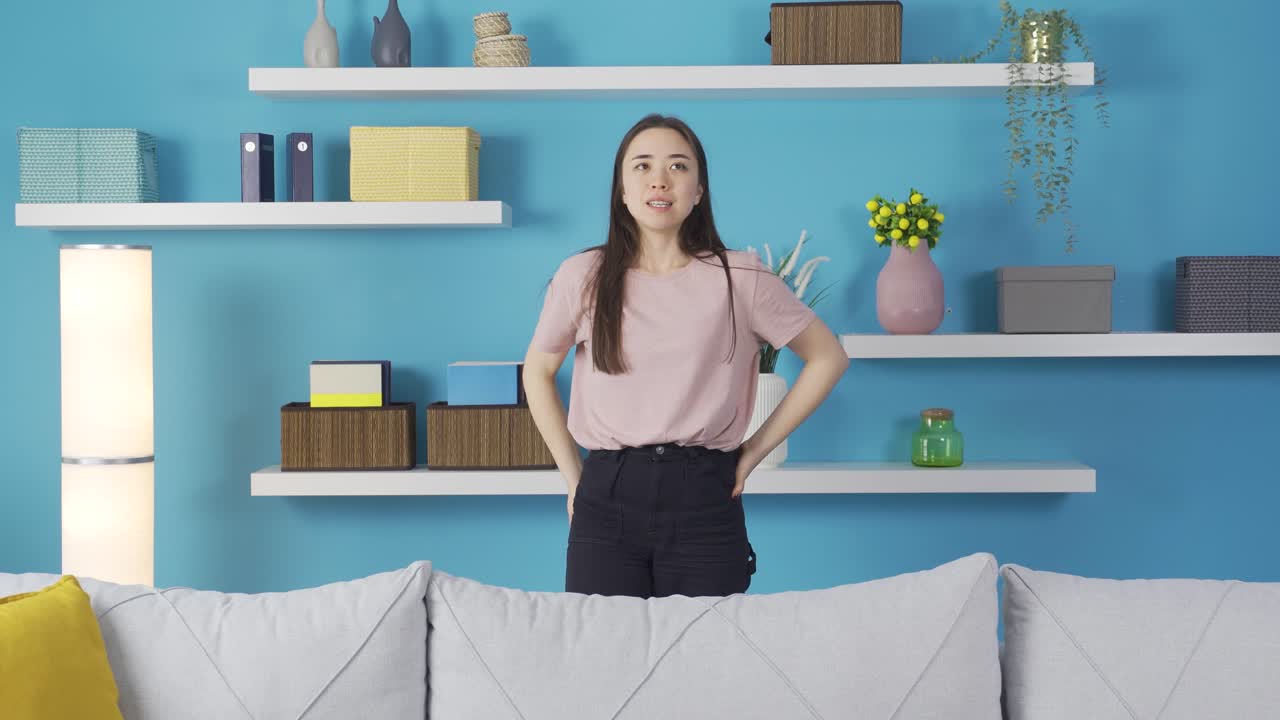 부끄럽고 부끄러운 아시아 십대 소녀.