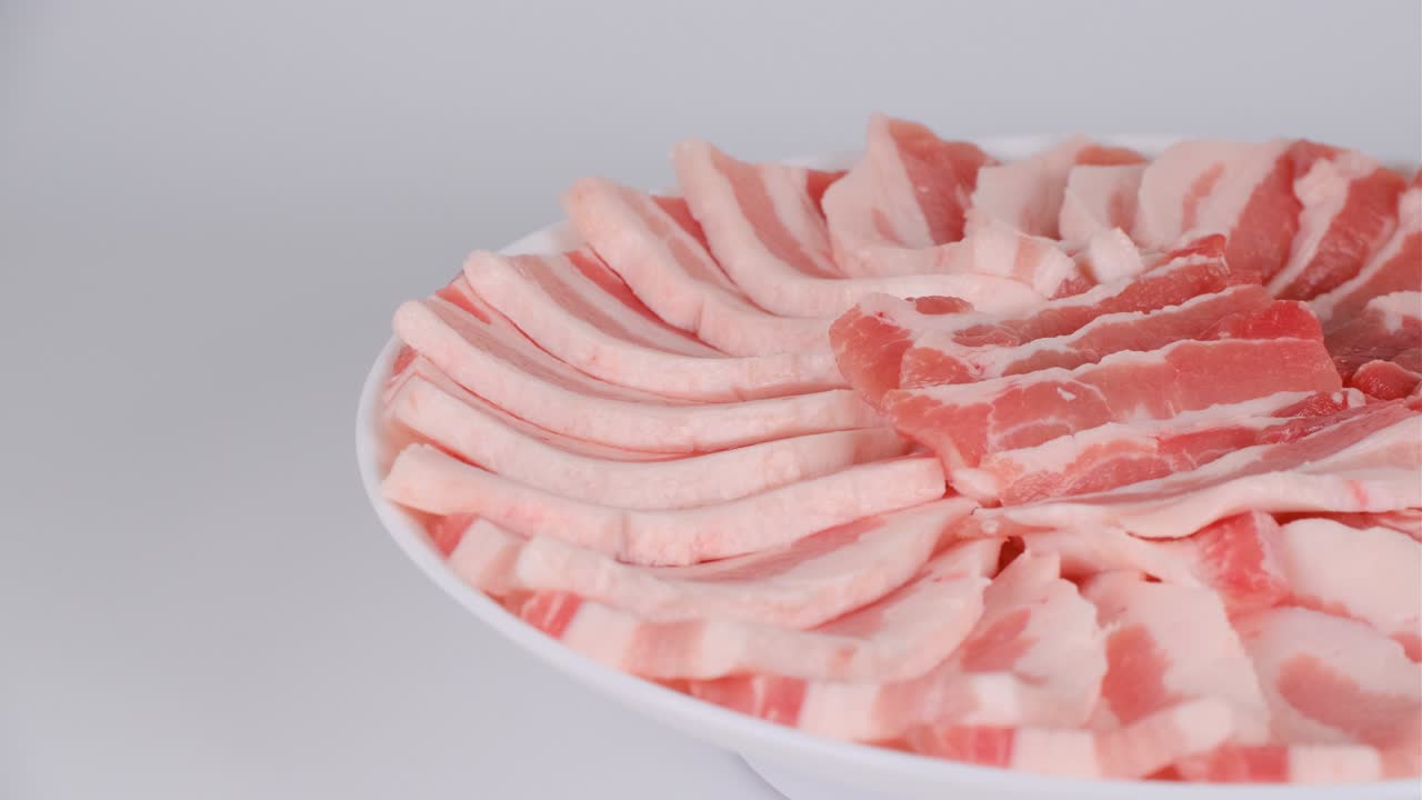 돼지고기 갈비 큰 접시 둥근, 비디오 클립