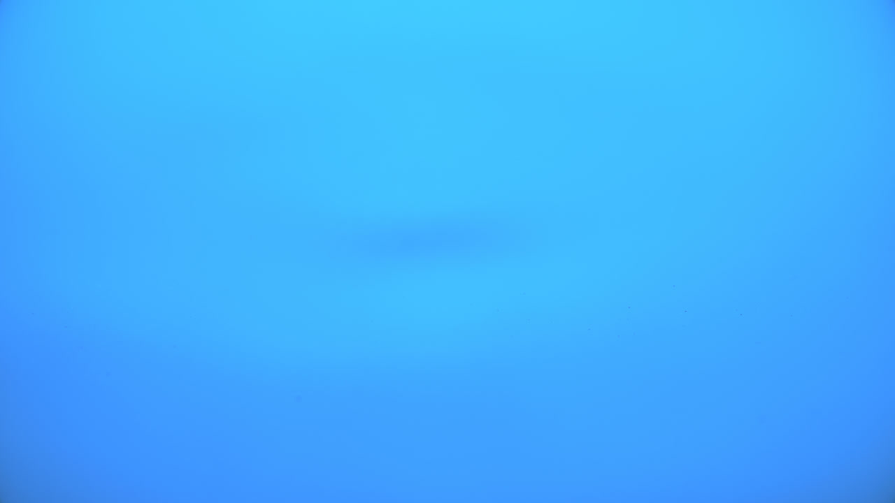 gota de agua cayendo 4k