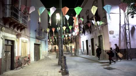 cometas artesanales para fiestas mexicanas en el centro de guanajuato-1