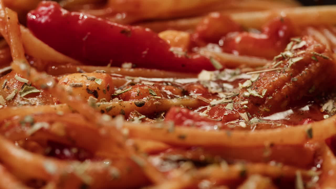 Close-up of Spaghetti with Red Pepper and Sauce