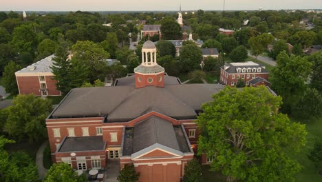 ensor learning resource center in georgetown college in georgetown, kentucky, usa