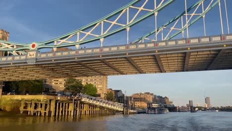 sailing the thames, both wild and calm, journey wrapped in city’s charm