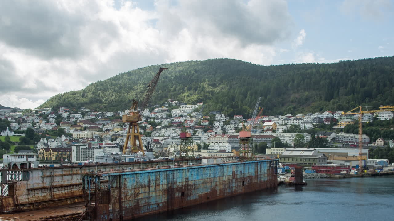 вход в берган 03