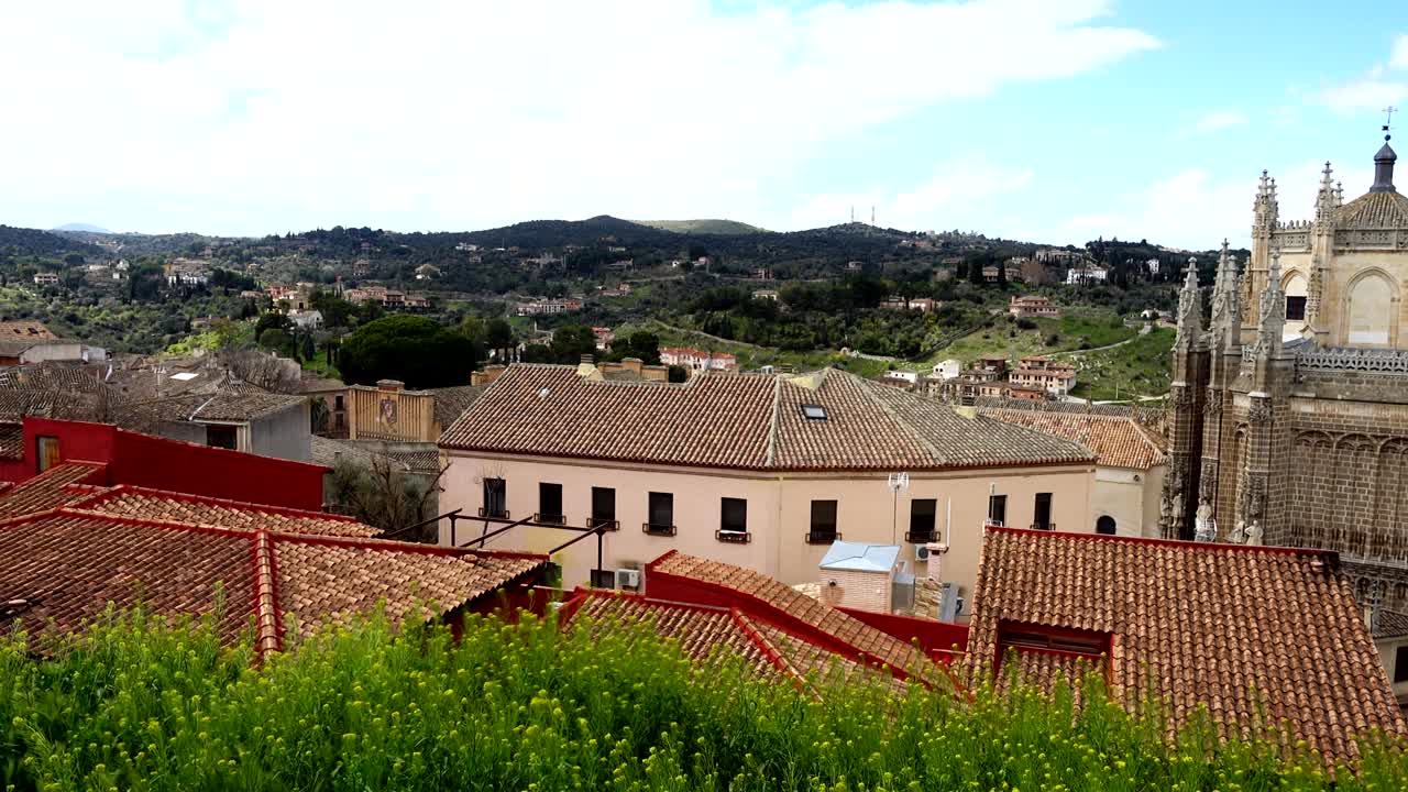 el monasterio de san juan de los reyes en toledo, españa.