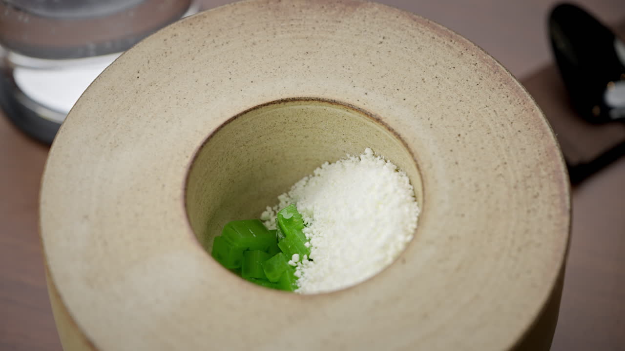 그에 넣은 음식