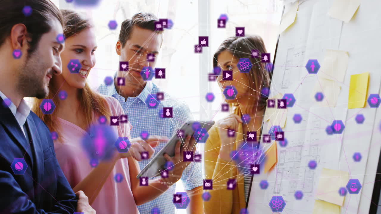 animación de la red de conexiones entre diversas personas de negocios en la oficina