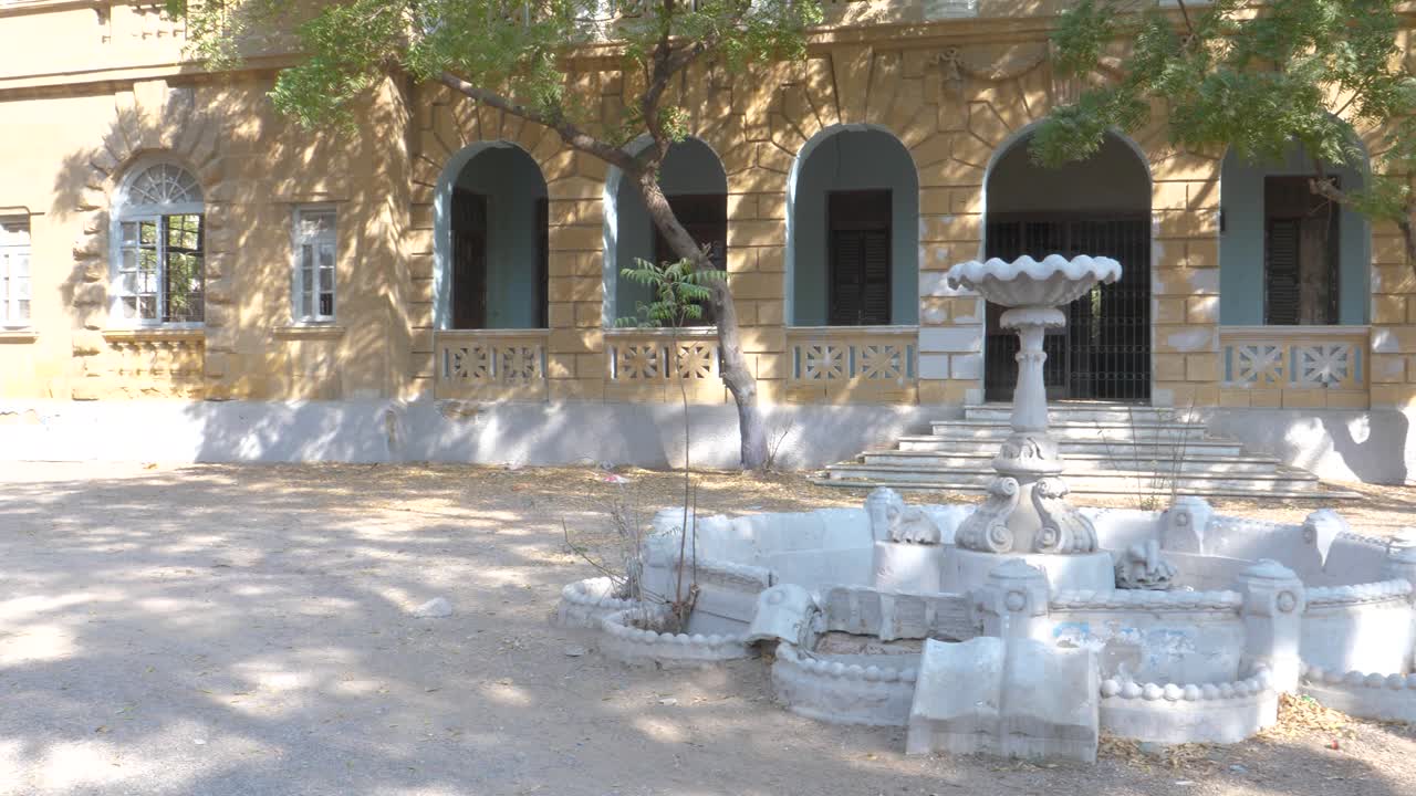 파키스탄 카라치 의 은 날 에 폐쇄 된 오래된 골바이 산부인과 의 파노라마 사진