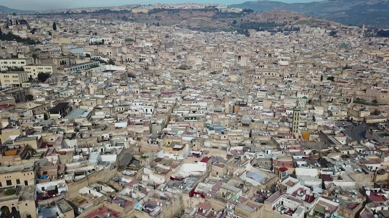 panorama aéreo de la antigua medina en fes, marruecos