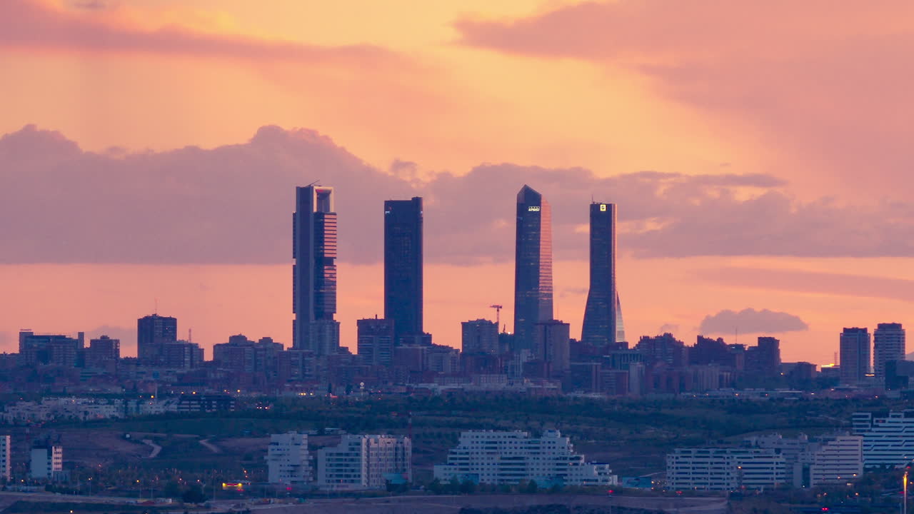 atardecer visto desde paracuellos del jarama