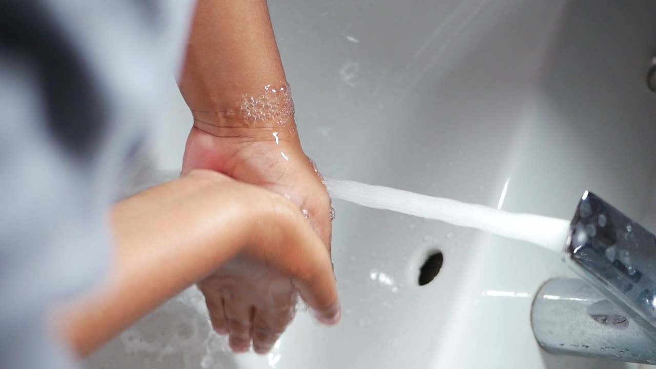 Handwashing in a Sink
