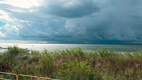 threatening storm clouds in the sky, gusty winds over the bay of puck in kuźnica