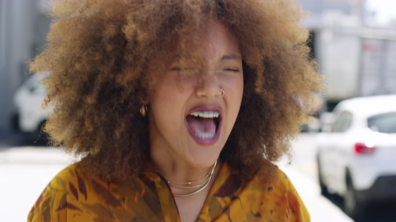 una explosión de emoción