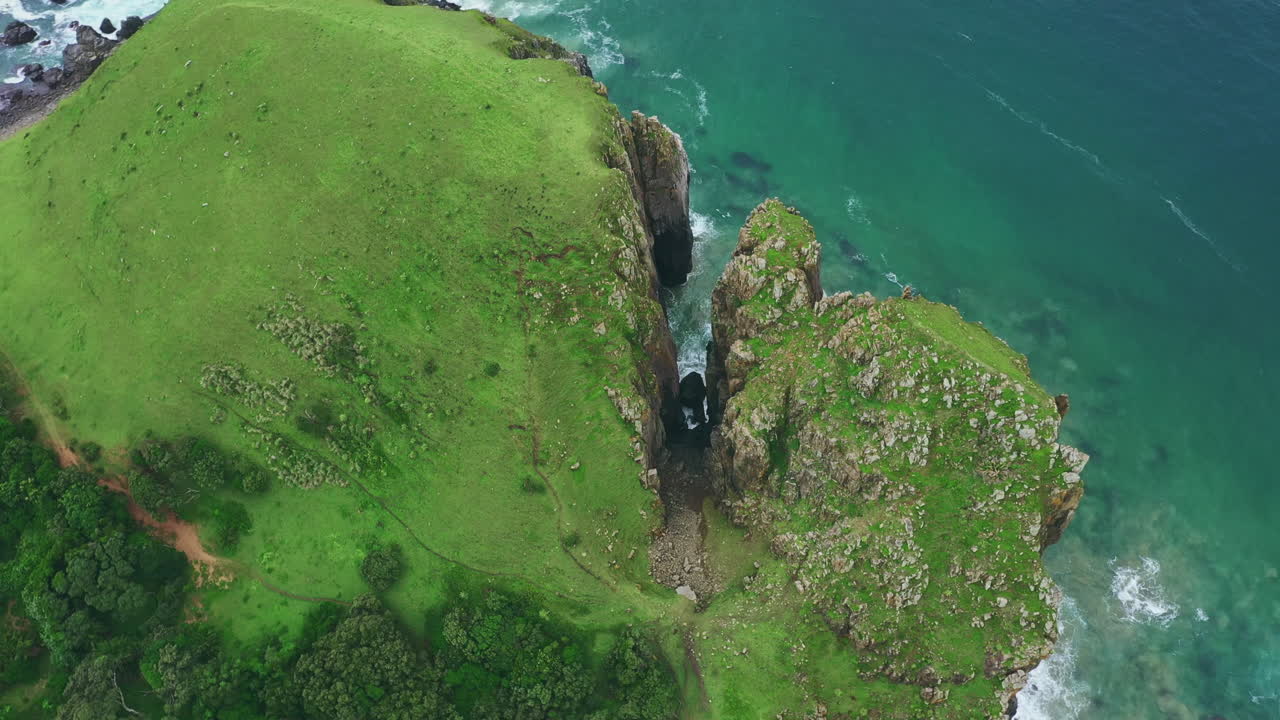 자연은 모든 감각을 위한 무언가를 가지고 있습니다.