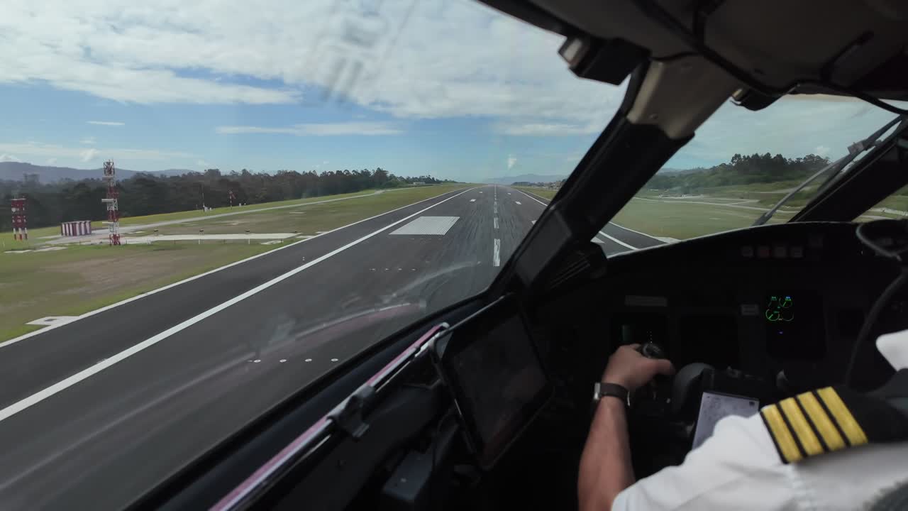 An immersive pilot’s view in a real time landing at Vigo Airport, Captain piloting the plane manually.