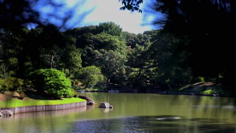 The-beautiful-view-in-Rikugien-Gardens