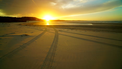 fraser island sunset 4wd ocean beach tire tracks timelapse by taylor brant film