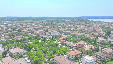 Populated-residential-blocks-of-Lido-Galeazzi-Sirmione-Italy