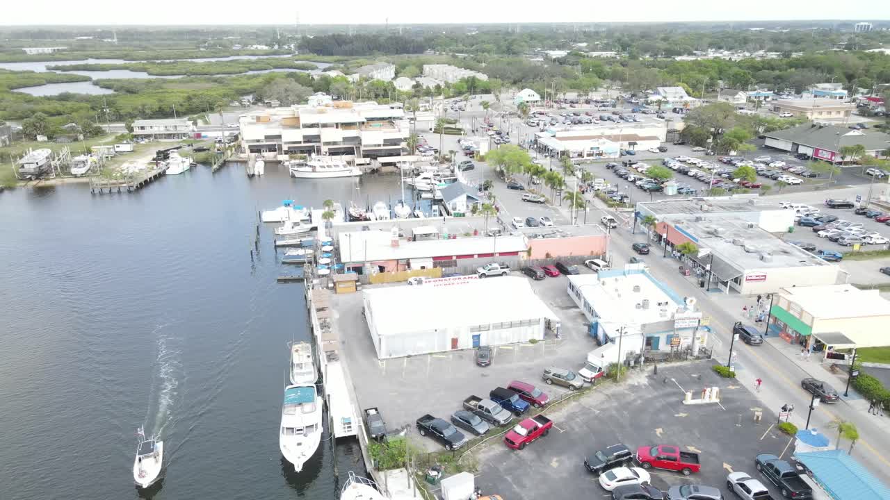 muelles de esponja de tarpon springs en el centro, al norte de tampa, florida