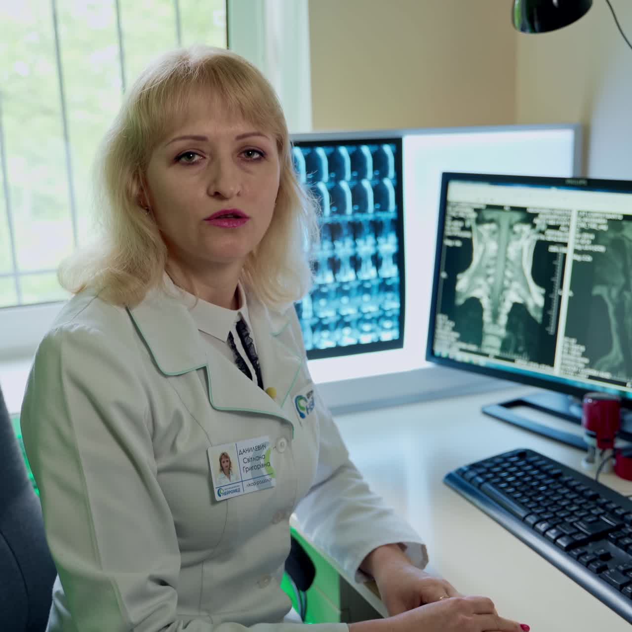 Doctor looking at ct scan