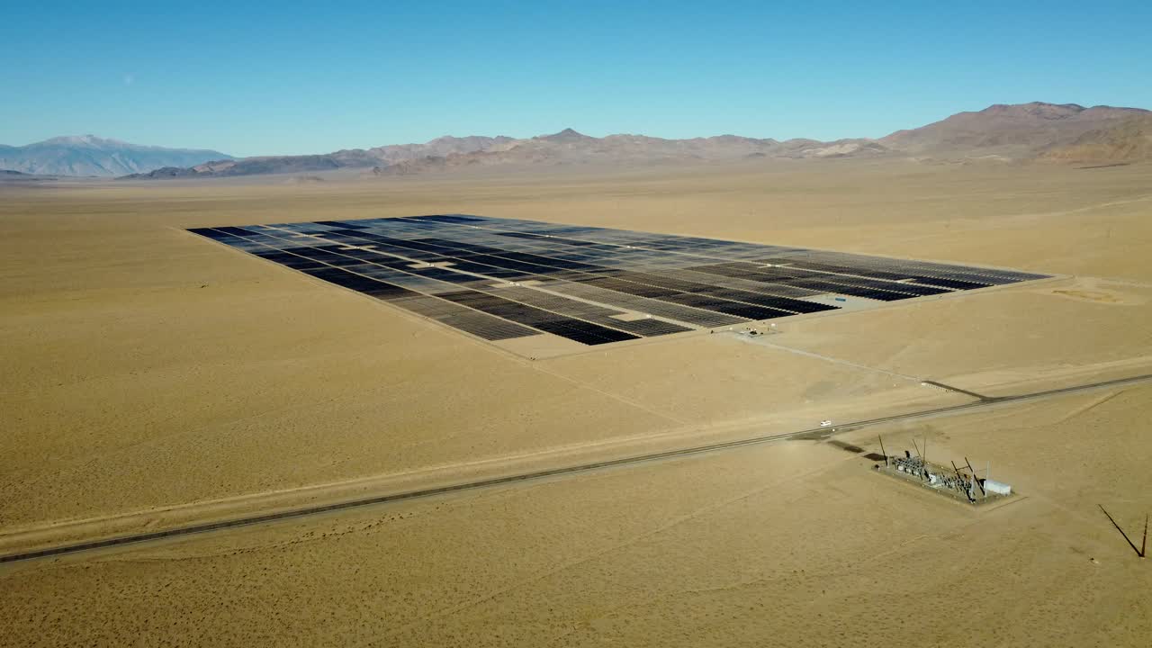 US, NV, Luning, Hwy 316, 2025-01-17 - Drone view of a solar power field in an empty desert