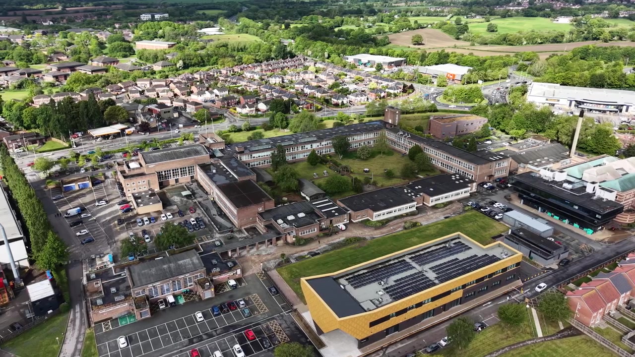 Wrexham University Galles del Nord vista aerea da drone