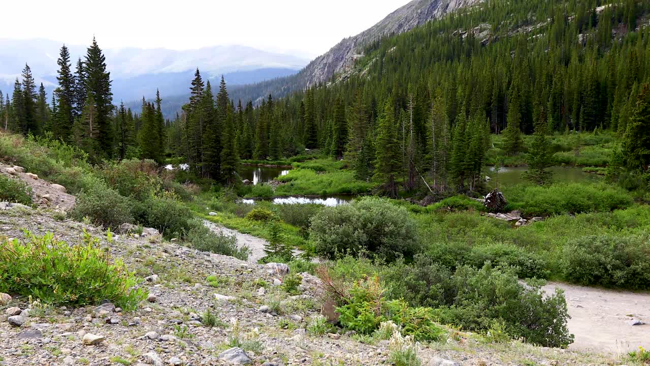Static video of Lower Blue Lake and Monte Cristo Creek in Breckenridge Colorado