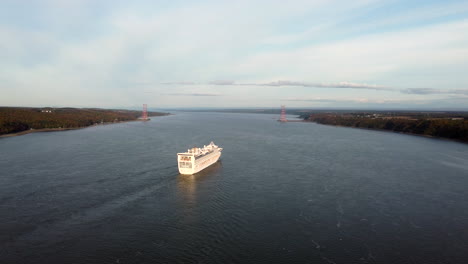 Aerial---Cruise-Ship-over-the-Saint-Lawrence-River-from