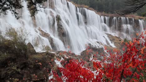 área escénica de jiuzhaigou, provincia de sichuan, china
