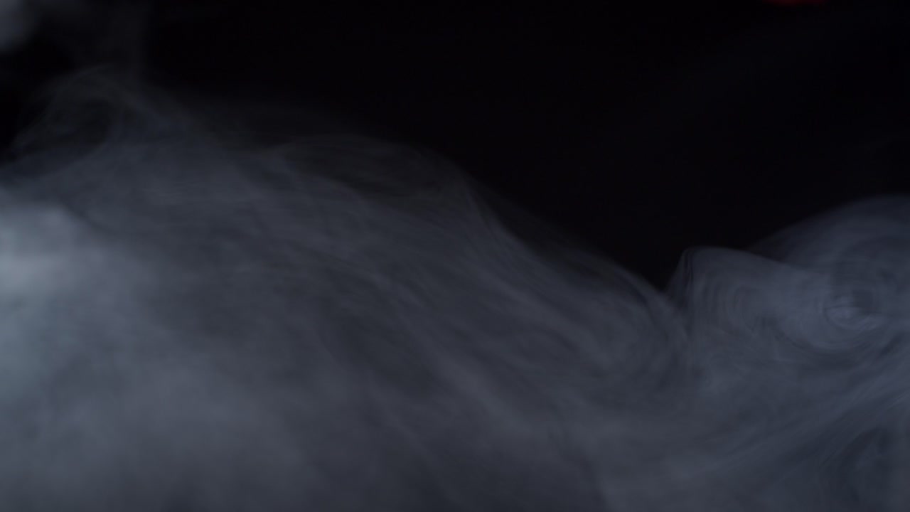 Questo elemento nebbia 01 è stato girato in 4K e può essere facilmente sovrapposto su qualsiasi filmato per creare l'effetto desiderato