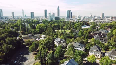 Fliegen-Nach-Frankfurt-Am-Main,-Deutschland,-200%-Schneller