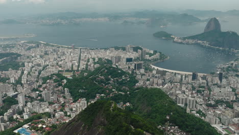 Pan-De-Azúcar-Y-La-Ciudad-De-Río-De-Janeiro,-Brasil.