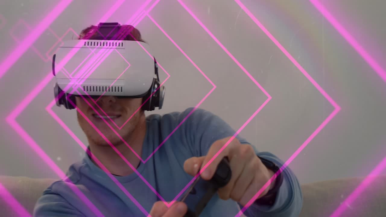 animazione di tunnel con forme al neon sopra l'uomo caucasico usando auricolari vr
