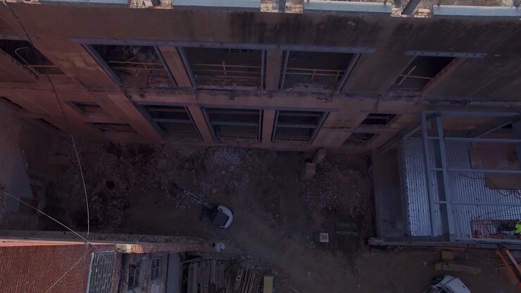 Trabalhadores em projeto de construção de edifício histórico na capital do sul, Montgomery, Alabama