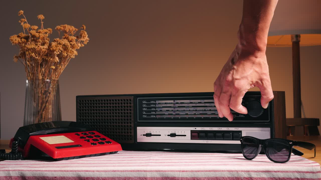 Vintage Radio and Accessories