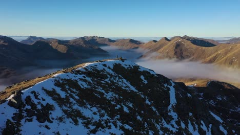 Embolsado-Munro-En-Escocia-En-Gleouraich,-Highlands