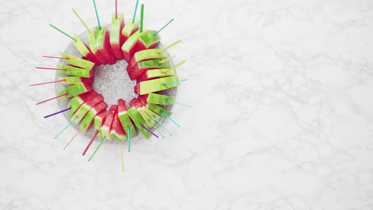 은 씨 없는 수박 조각