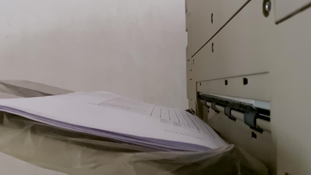 papel de la impresora, el escáner o la copiadora láser