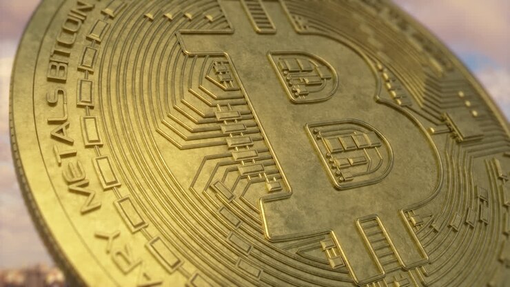 Moneta Bitcoin Dorata che Ruota con Motivi di Circuiti