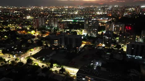 hiperlapso del tráfico vehicular en la comuna de florida, país de chile
