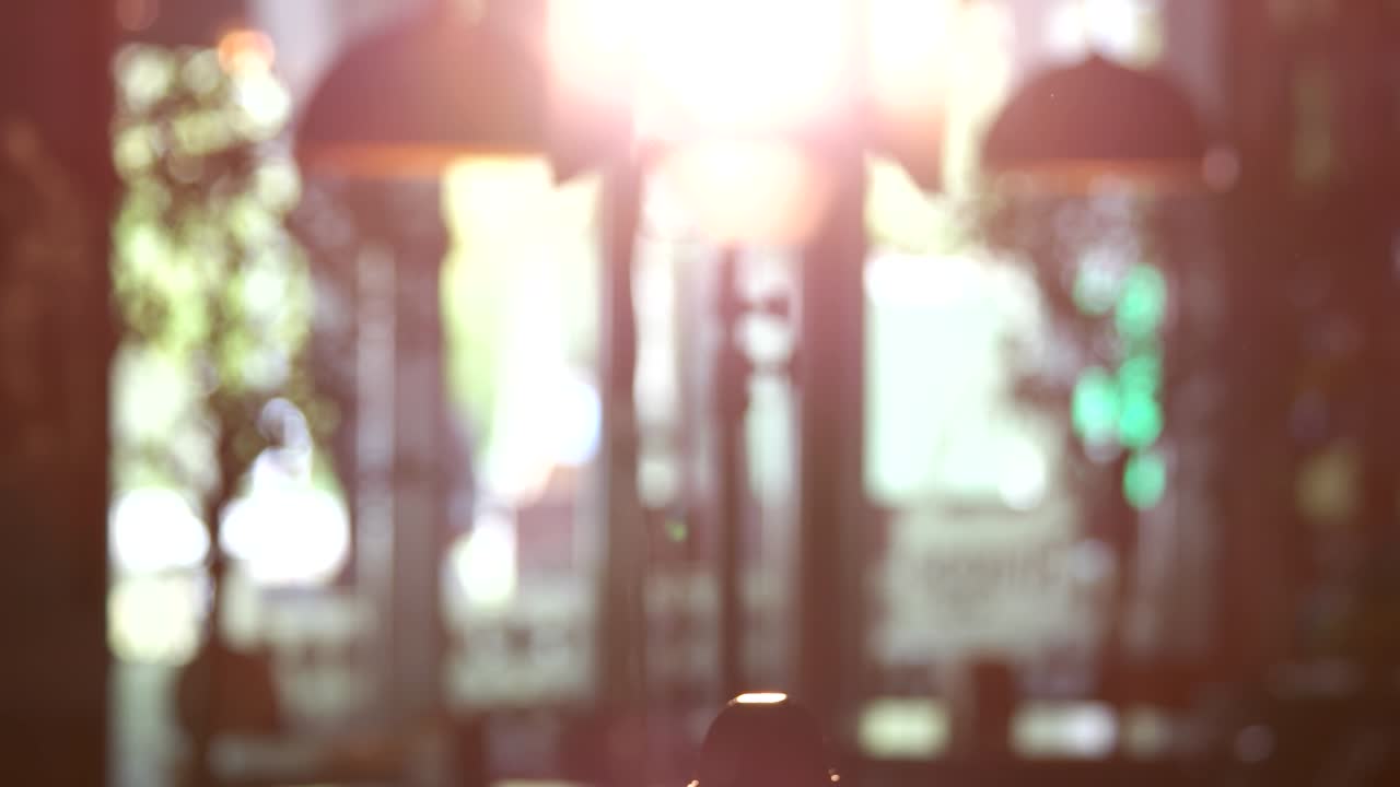 레스토랑에서 흐릿한 시야.