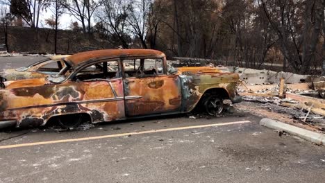 a burnt out car from phoenix oregon fires 2020